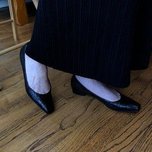 STUART WEITZMAN - CROC BALLET FLATS